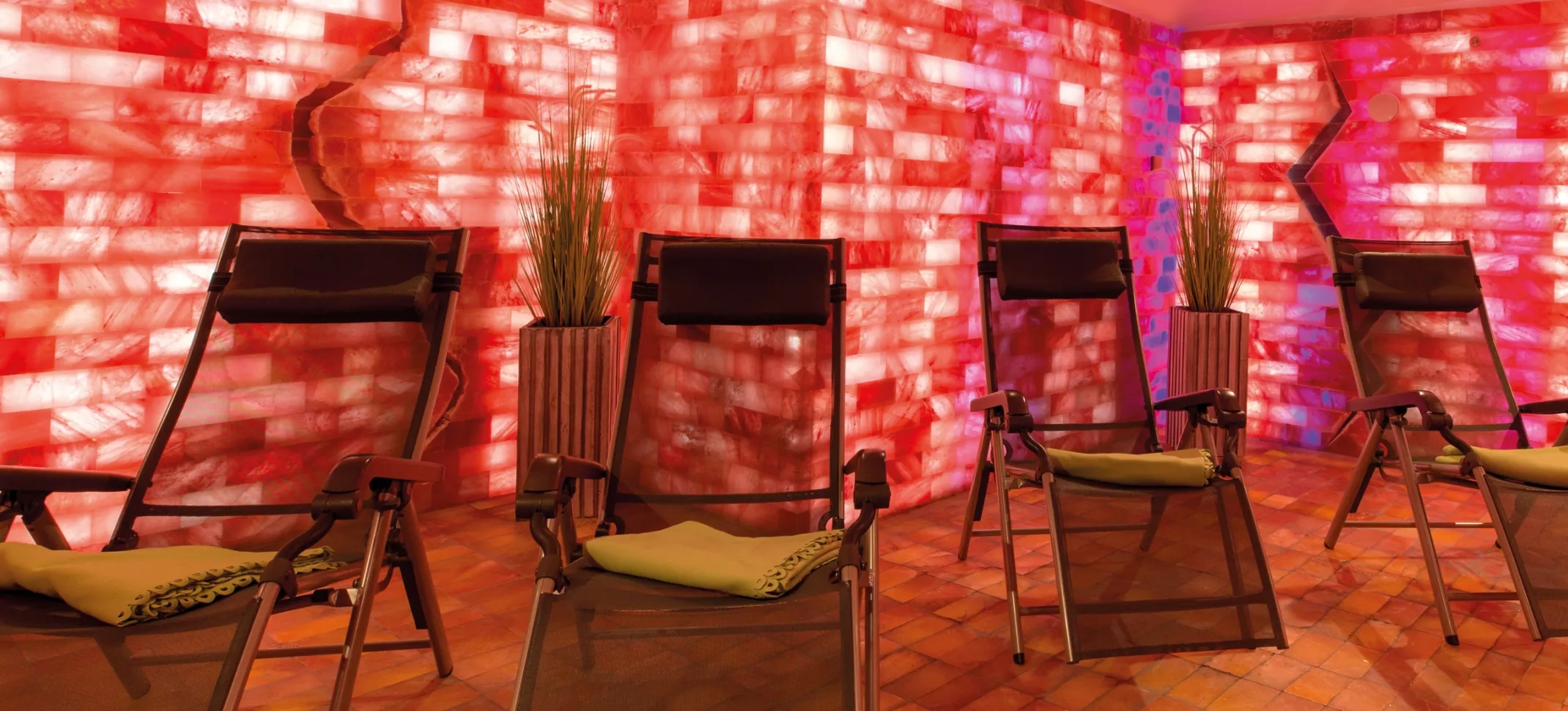 Durchatmen in der SalzOase der SaarowTherme